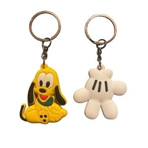 - Disney’s Pluto & Mickey Mouse glove keychain bundle (new)